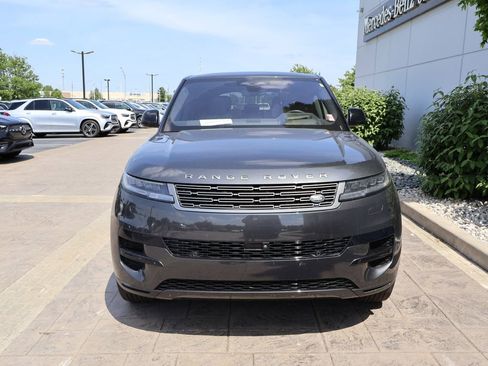 Used 2023 Land Rover Range Rover Sport SE AWD/4WD image 3
