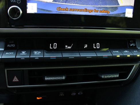 Used 2025 Toyota Camry LE FWD image 42