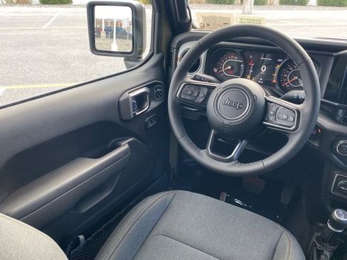 New 2026 Jeep Gladiator Sport image 32