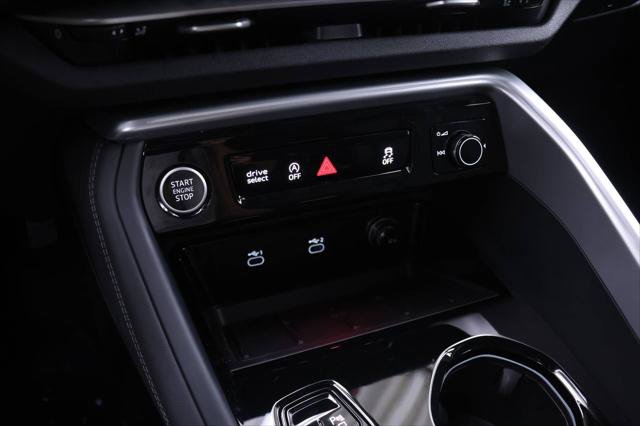 Certified 2025 Audi Q5 Premium AWD/4WD image 9