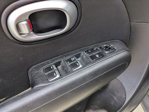 Used 2018 Kia Soul image 10