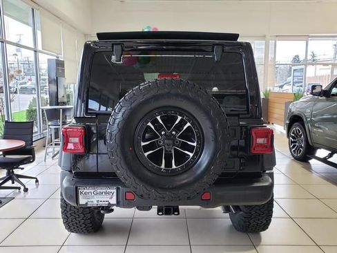 New 2026 Jeep Wrangler Unlimited Rubicon 392 w/ Quick Order Package 27X Moab AWD/4WD image 3