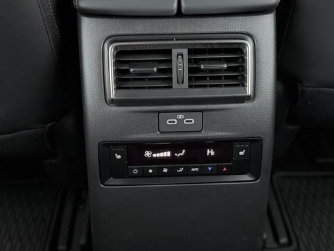 Used 2024 MAZDA CX-90 Plug-In Hybrid w/ Premium Plus image 42