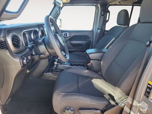Used 2023 Jeep Wrangler Sport S image 9