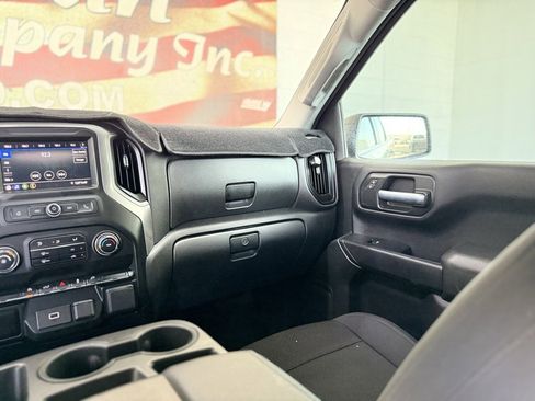 Used 2020 Chevrolet Silverado 1500 Custom w/ Custom Value Package image 29