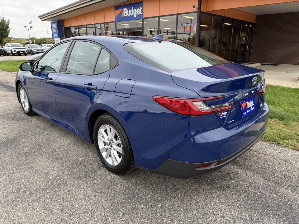 Used 2025 Toyota Camry LE FWD image 3