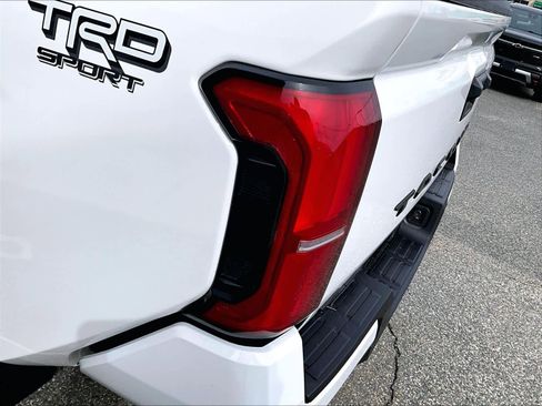 Used 2024 Toyota Tacoma TRD Sport w/ TRD Sport Upgrade Package image 35