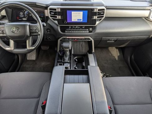 Used 2025 Toyota Sequoia SR5 AWD/4WD image 10
