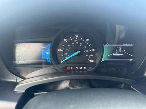 Used 2017 Ford Expedition Limited w/ Equipment Group 301A AWD/4WD image 23