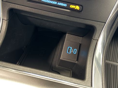 Used 2024 Ford Edge ST w/ Equipment Group 401A image 13