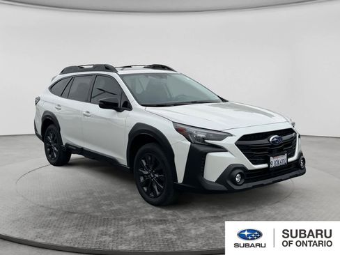 Used 2024 Subaru Outback Onyx Edition AWD/4WD image 3