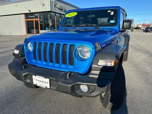 Used 2021 Jeep Wrangler Unlimited Sport image 15