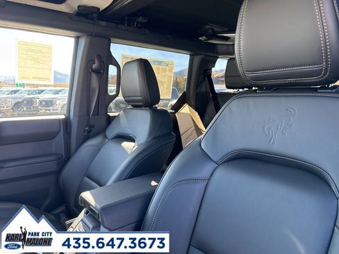 New 2025 Ford Bronco Badlands image 15