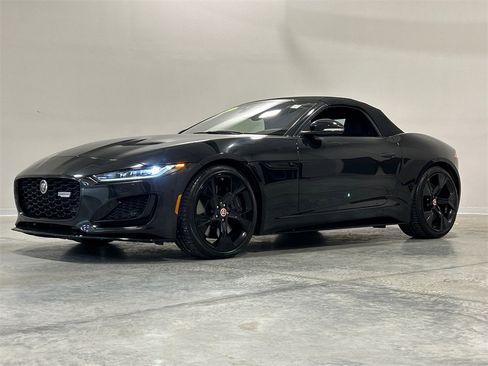 Used 2022 Jaguar F-TYPE R-Dynamic image 2