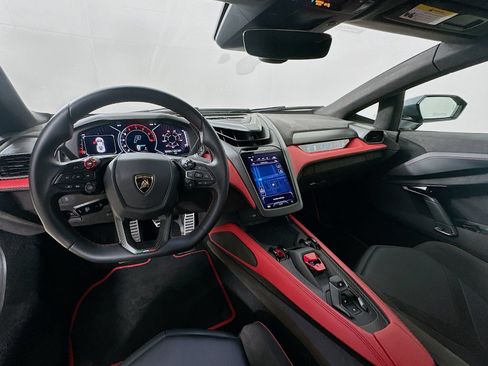 Used 2024 Lamborghini Revuelto AWD/4WD image 14