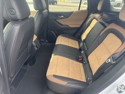 New 2026 Chevrolet Equinox ACTIV AWD/4WD image 28