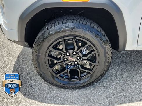 New 2026 GMC Canyon Elevation w/ Convenience Package AWD/4WD image 6