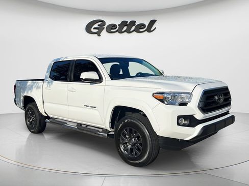 Certified 2023 Toyota Tacoma SR5 RWD image 3