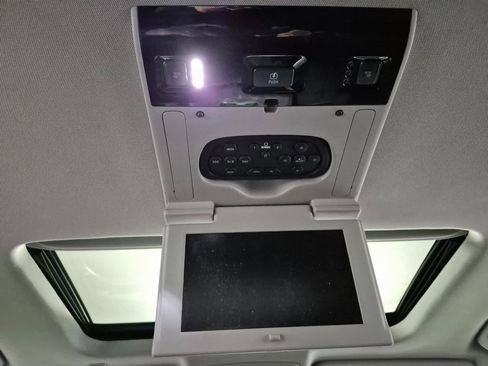 Used 2019 Chevrolet Tahoe Premier image 24