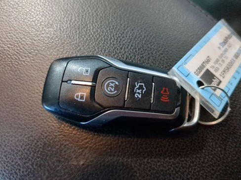 Used 2016 Ford Explorer XLT w/ Equipment Group 202A image 49