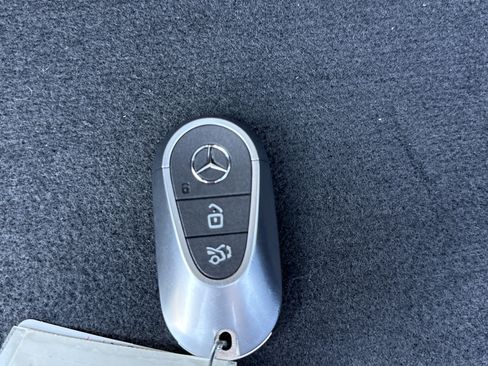 Used 2024 Mercedes-Benz CLE 300 4MATIC Coupe image 30