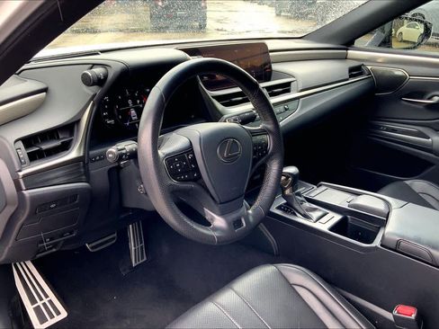 Used 2019 Lexus ES 350 F Sport w/ Accessory Package 2 image 17