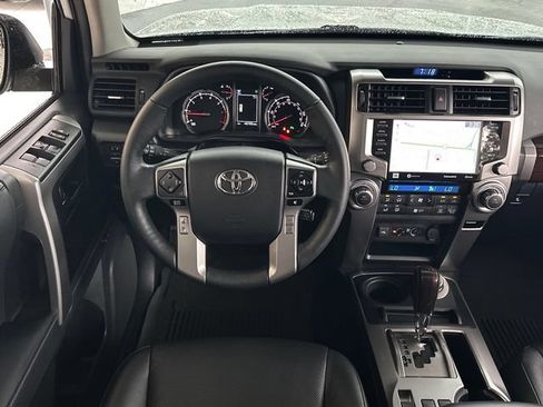 Used 2024 Toyota 4Runner Limited AWD/4WD image 10