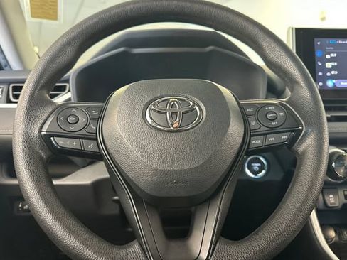 Used 2024 Toyota RAV4 AWD Hybrid image 28