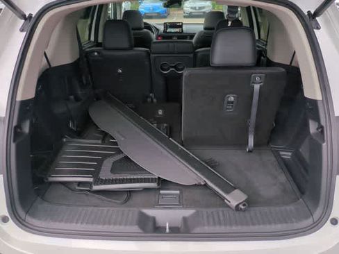 Used 2023 Honda Pilot Elite image 37