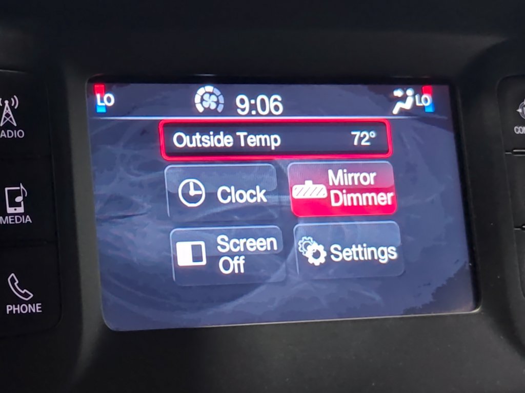 Used 2015 Dodge Challenger SXT w/ Super Sport Group (SS/T) RWD image 31