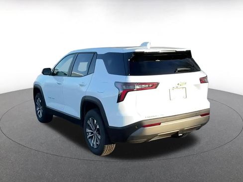 Used 2025 Chevrolet Equinox LT image 11