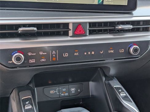 Used 2025 Kia Sorento S w/ Panoramic Sunroof Package FWD image 64