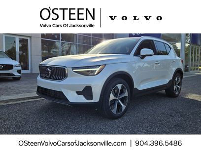 New 2025 Volvo XC40 B5 Core w/ Protection Package Premier