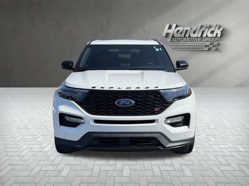 Used 2022 Ford Explorer ST w/ Equipment Group 401A AWD/4WD image 3