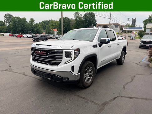 Used 2026 GMC Sierra 1500 SLT AWD/4WD image 1