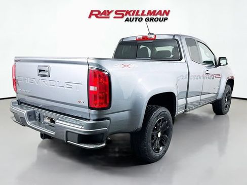Used 2022 Chevrolet Colorado LT w/ LT Convenience Package AWD/4WD image 7