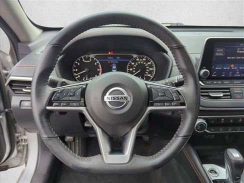 Used 2021 Nissan Altima 2.5 SR w/ SR Premium Package FWD image 23