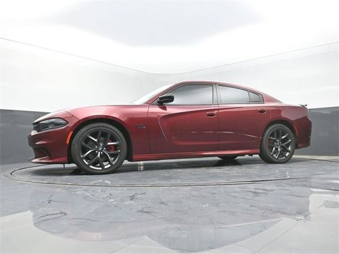 Used 2023 Dodge Charger R/T w/ Blacktop Package image 44