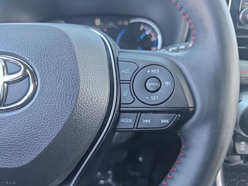 Certified 2021 Toyota RAV4 SE w/ Weather & Moonroof Package image 22