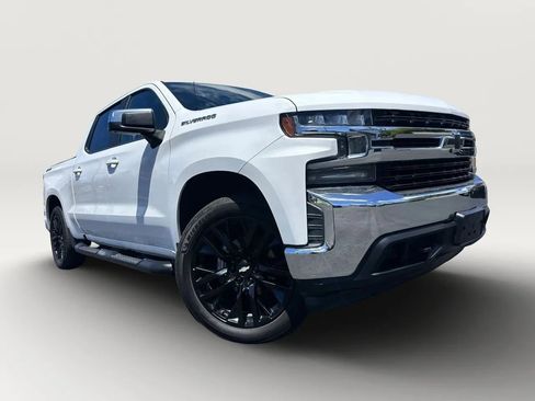 Used 2020 Chevrolet Silverado 1500 LT w/ All-Star Edition AWD/4WD image 3