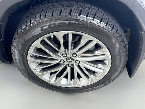 Used 2022 Lexus RX 450hL Luxury w/ Accessory Package (P1) image 30