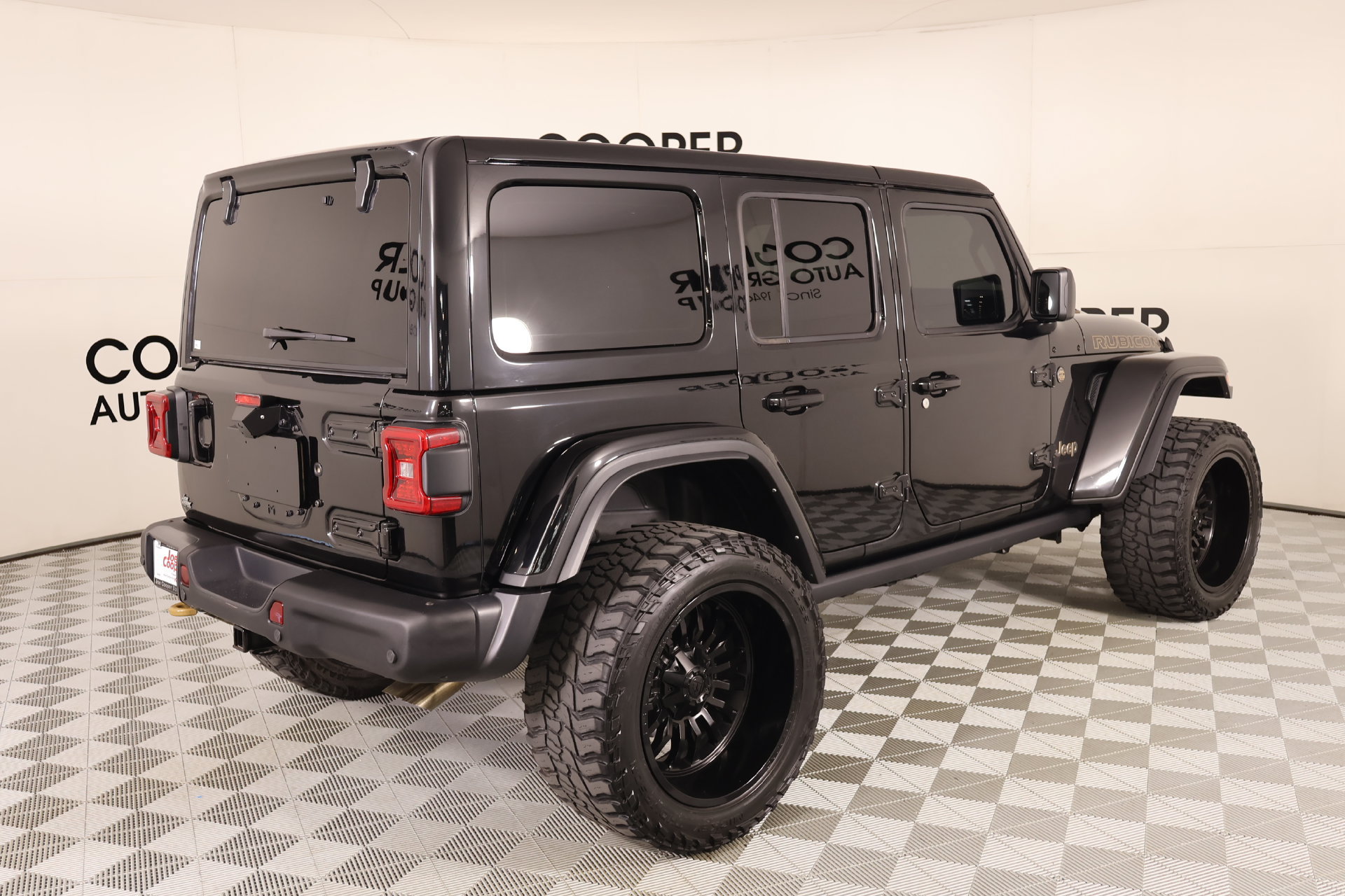 Used 2024 Jeep Wrangler Unlimited Rubicon 392 AWD/4WD image 21
