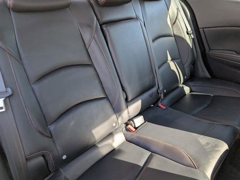 Used 2015 MAZDA MAZDA3 i Grand Touring image 40