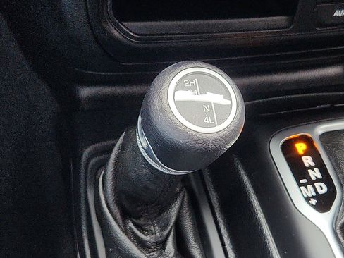 Used 2020 Jeep Wrangler Unlimited Sport AWD/4WD image 24