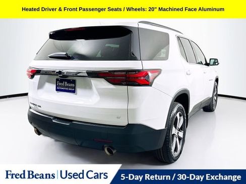 Used 2023 Chevrolet Traverse LT w/ LT Premium Package AWD/4WD image 12