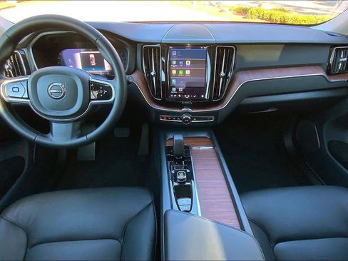 Used 2023 Volvo XC60 T8 Plus w/ Climate Package image 15