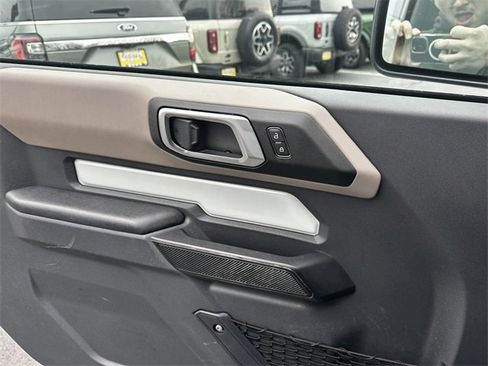 Certified 2024 Ford Bronco Big Bend w/ Sasquatch Package image 29
