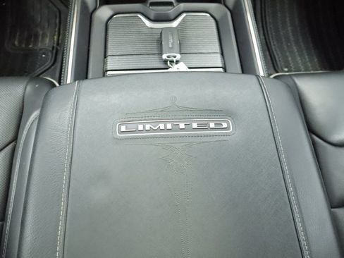 Certified 2020 RAM 1500 Limited w/ Black Appearance Package AWD/4WD image 21