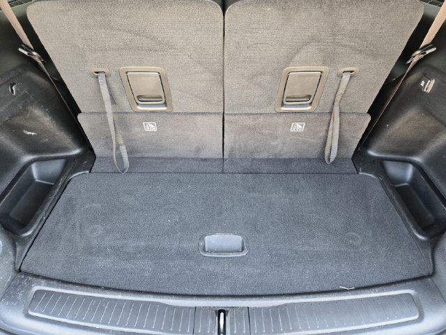 Used 2023 Jeep Grand Cherokee L Limited RWD image 24