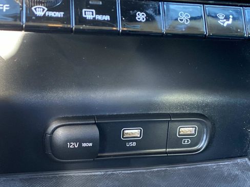 Used 2023 Kia K5 LXS image 10